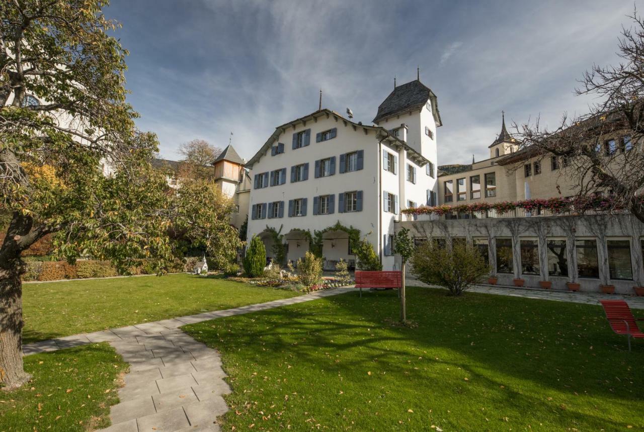 Gaestehaus St. Ursula Brig Eksteriør bilde